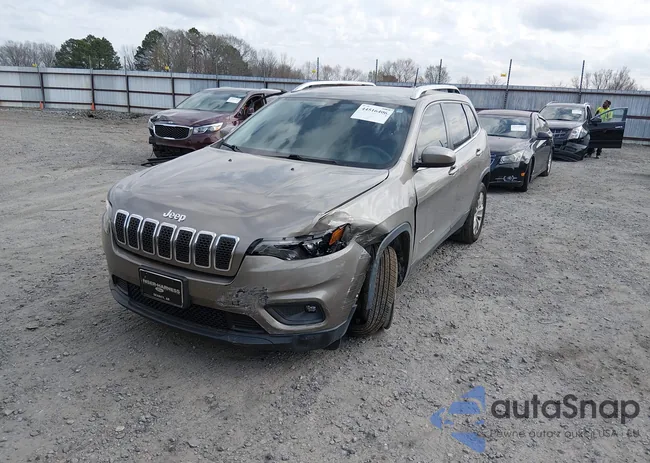 1C4PJLCB5KD348480: 44516406