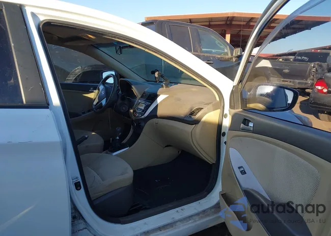 KMHCT4AEXCU043887: 44516460