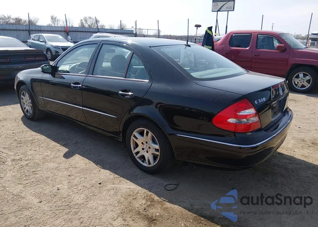 WDBUF65J53A205198: 44516595