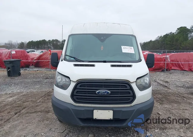 1FTYR2CG0GKA81979: 44517744