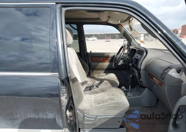 JACDJ58X3W7917512: 44517873