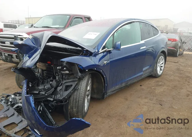 5YJXCBE2XJF103294: 44517956