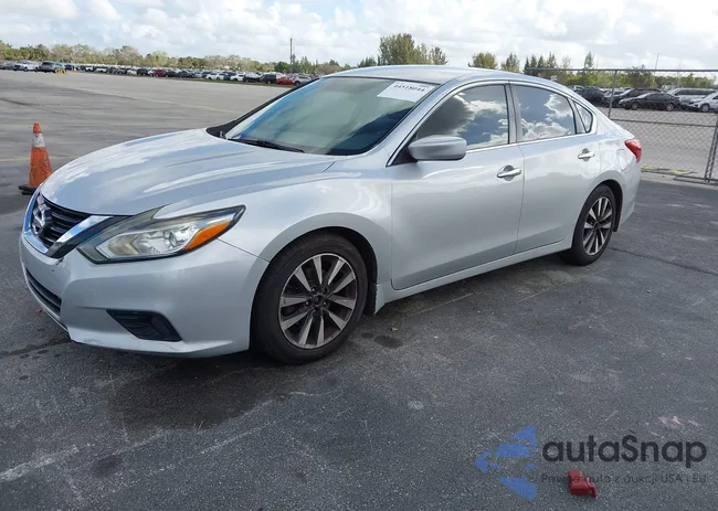 1N4AL3AP0HC258219: 44518044