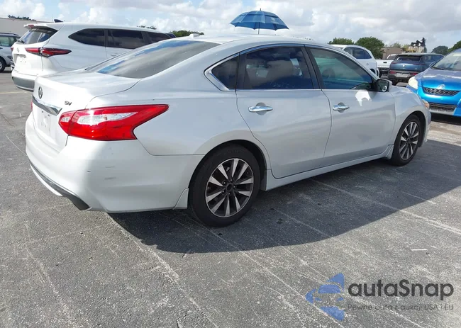 1N4AL3AP0HC258219: 44518044