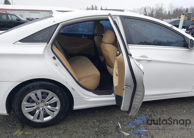 5NPEB4AC6BH002387: 44518061