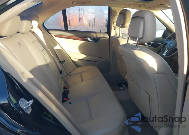 WDDGF8AB5DR282476: 44518065