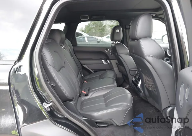 SALWR2PFXGA117040: 44518187