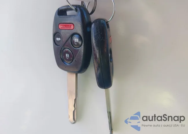 2HGFB2F50DH519961: 44518199