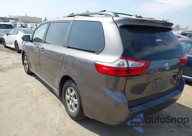 5TDKZ3DC1JS950175: 44518223