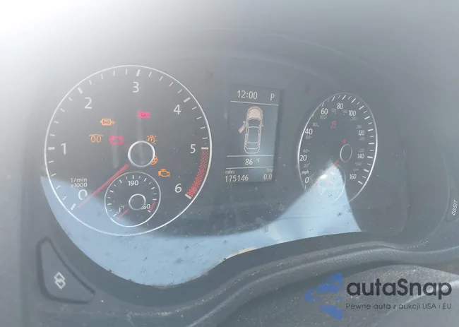 1VWCN7A37CC021279: 44517321