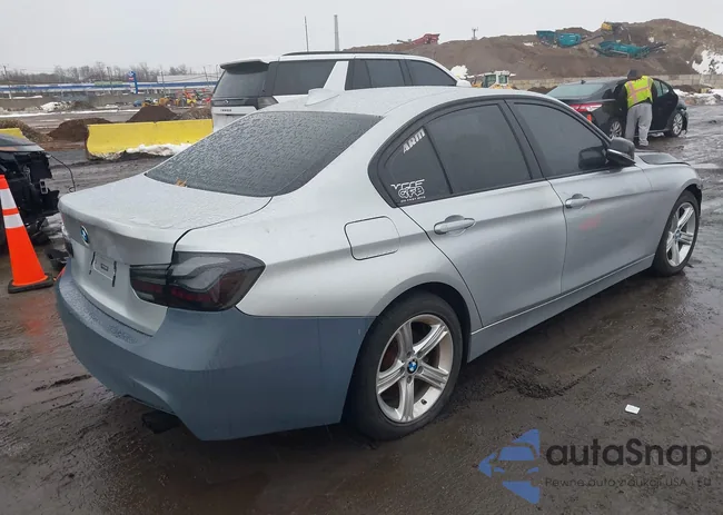 WBA3C3C5XDF980284: 44517455