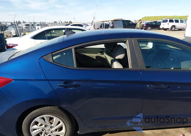 5NPD74LF2HH081019: 44517543