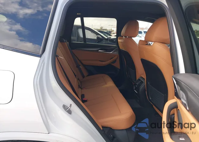 5UX43DP05R9V81640: 44517570