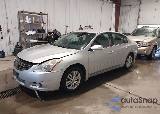 1N4AL2AP1CN553918: 44517580