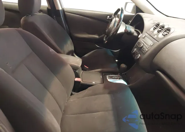 1N4AL2AP1CN553918: 44517580