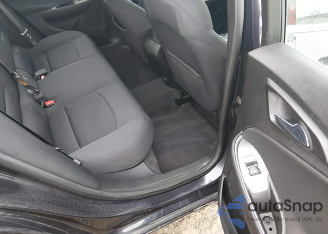 1G1ZB5STONF208642: 44517606