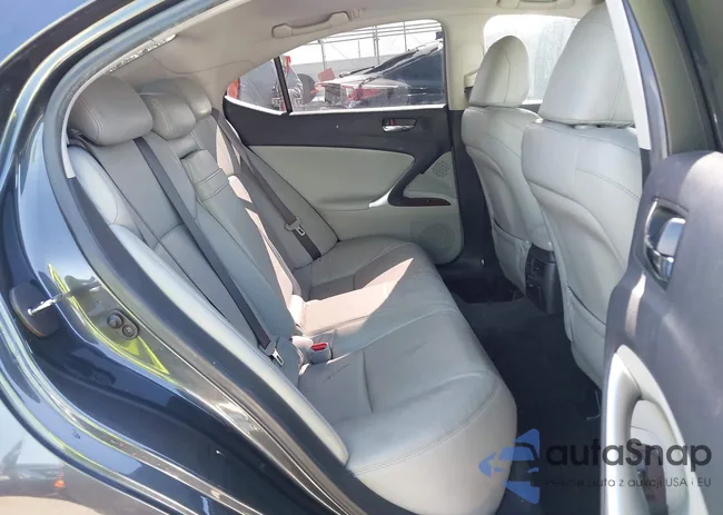 JTHBK262082067400: 44518739