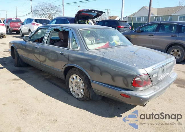 SAJDA14C72LF47748: 44518854