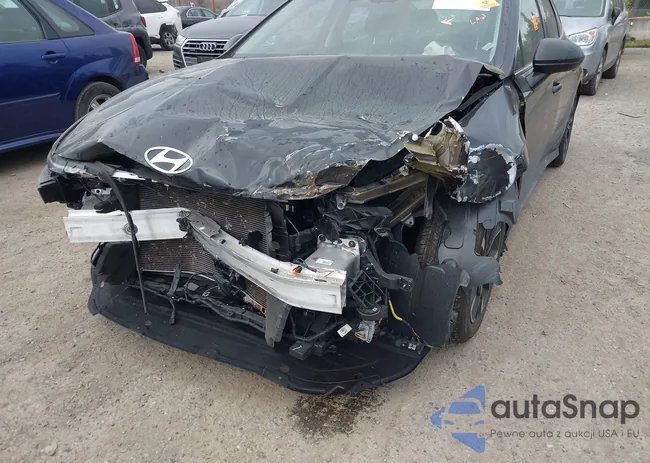 KMHL64JA0SA425737: 44518865