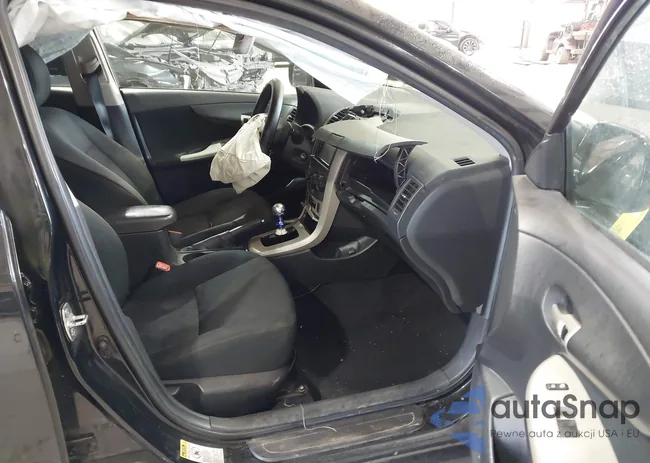 2T1BU4EE0AC515824: 44518889