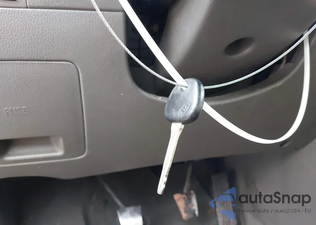 KNDPB3A24B7020580: 44518937