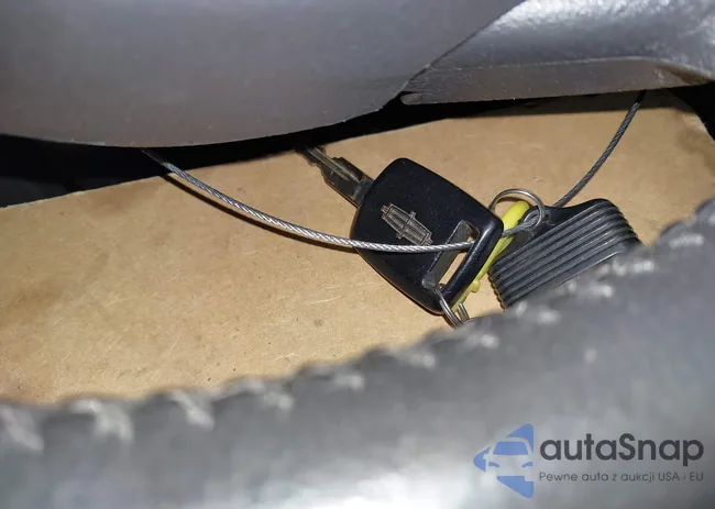 2LNHM82V88X649715: 44519025