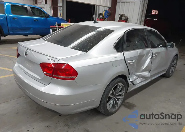 1VWCN7A33DC134938: 44519042