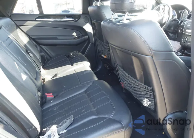 4JGDA5JBXHA874983: 44518284