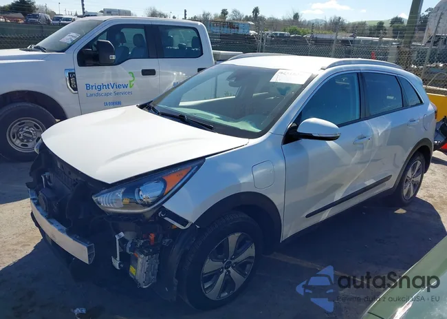 KNDCD3LD4K5303872: 44518346