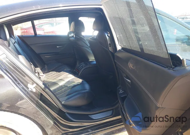 WBA6D6C51GG387875: 44518366