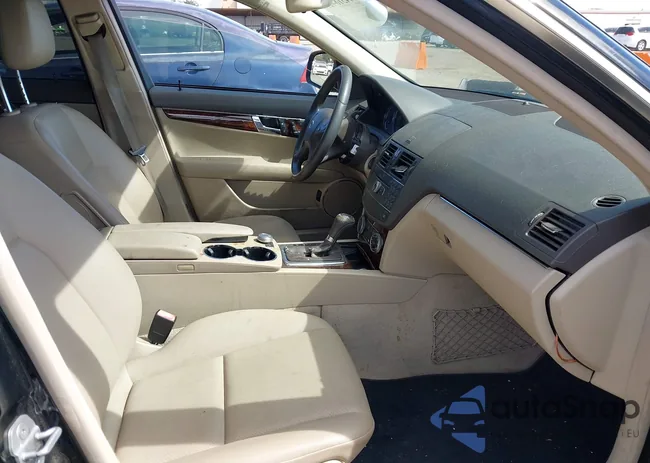 WDDGF54X19R077699: 44518427