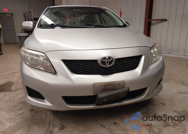 2T1BU4EE9AC221368: 44518491