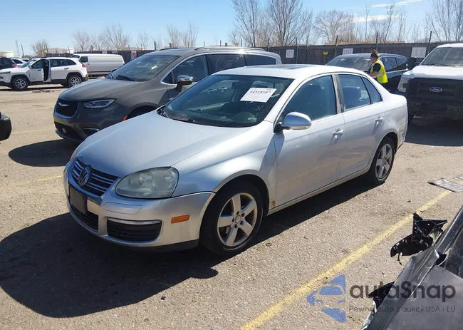 3VWRM71K29M022495: 44518507