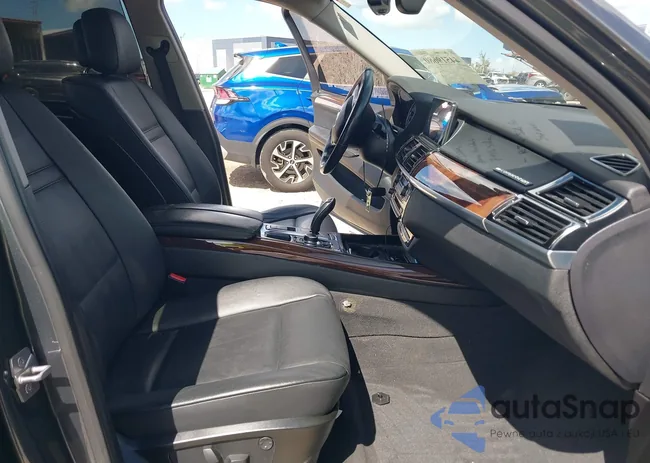 5UXZV4C51D0B05175: 44519680