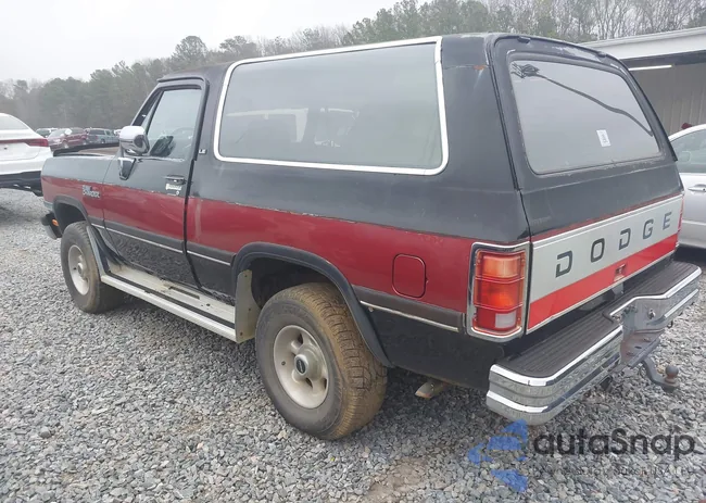 3B4GM17Y4MM007019: 44519720