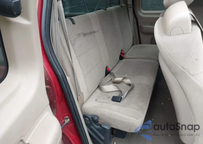 1FTRX17282NA03590: 44519742