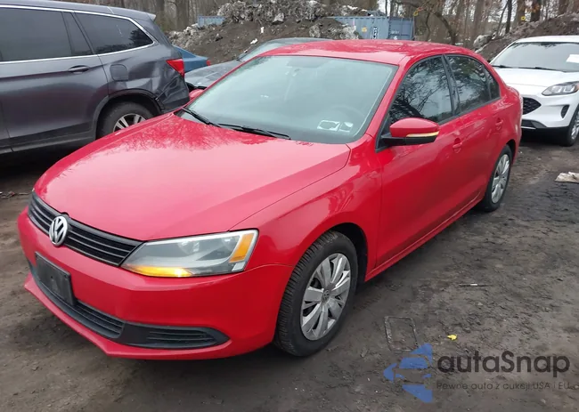 3VWD17AJ4EM305484: 44519781