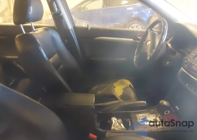 JH4CL96805C018573: 44519895