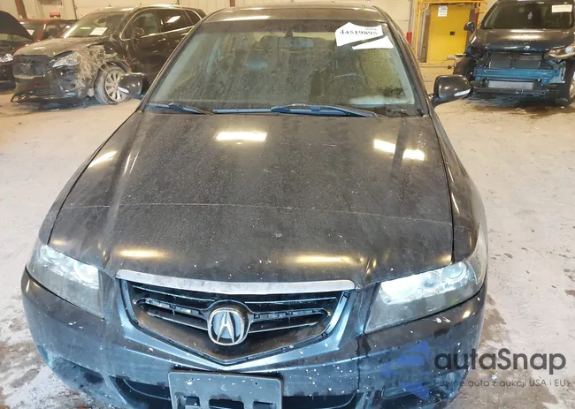 JH4CL96805C018573: 44519895