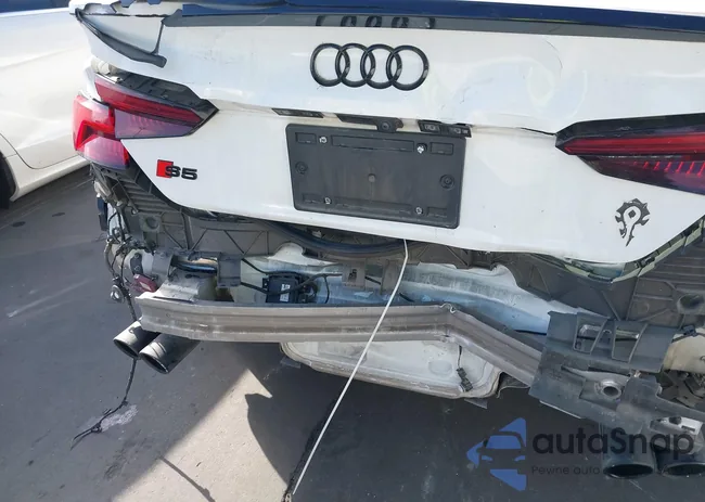 WAUC4DF53JA019565: 44519920