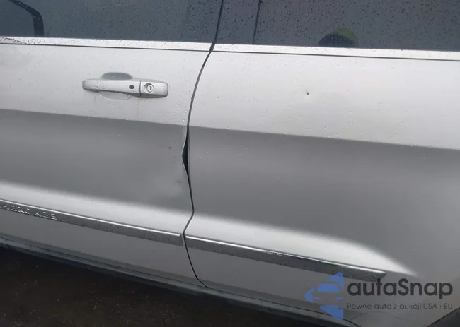 1C4RJEAG1DC538000: 44519936