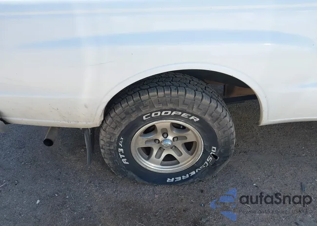 4F4YR12V1YTM25574: 44519981