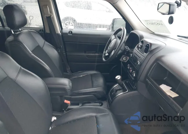 1C4NJPBA3GD774909: 44520053