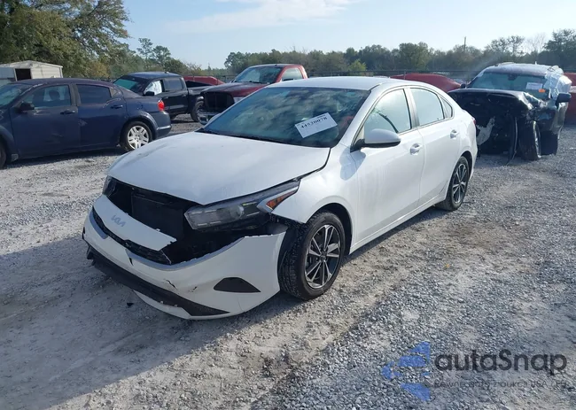 3KPF24AD0RE732209: 44520078