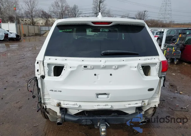 1C4RJFCGXFC633709: 44520147