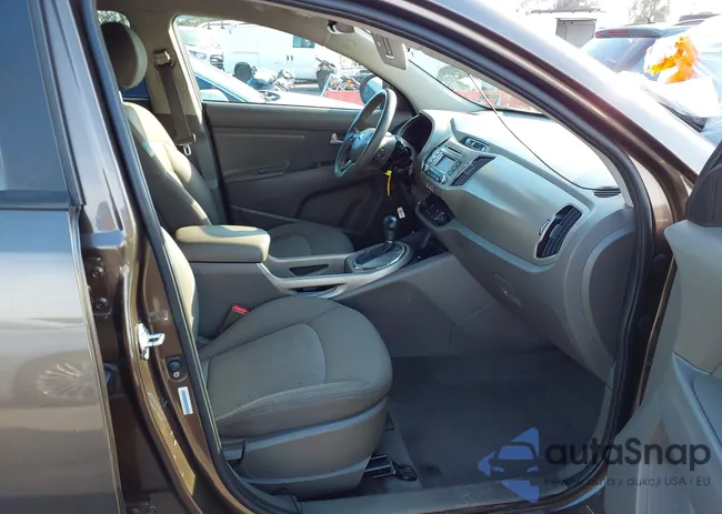 KNDPB3AC6F7719711: 44519241