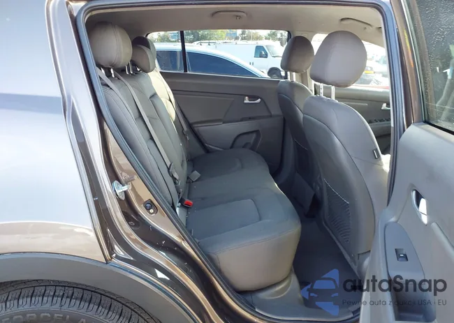 KNDPB3AC6F7719711: 44519241