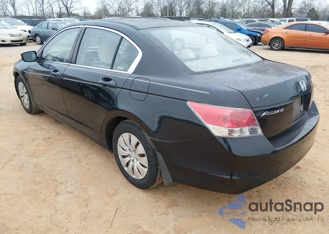 1HGCP26338A156238: 44519405