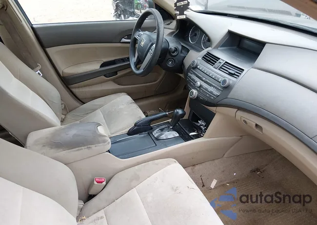 1HGCP26338A156238: 44519405