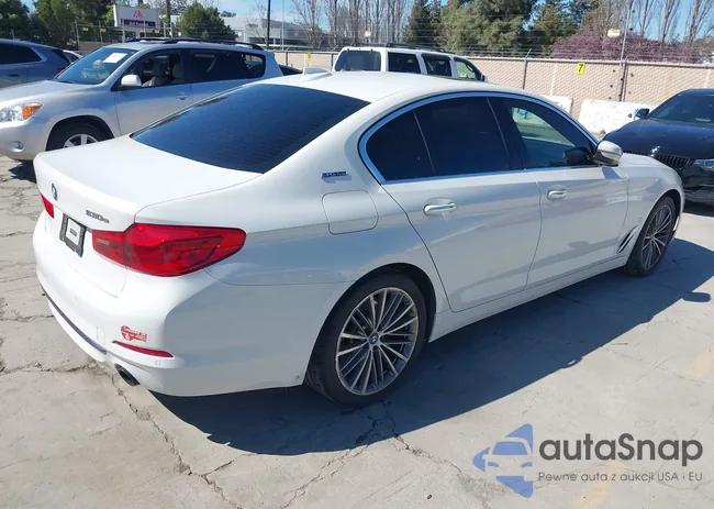 WBAJA9C56JB251301: 44519474